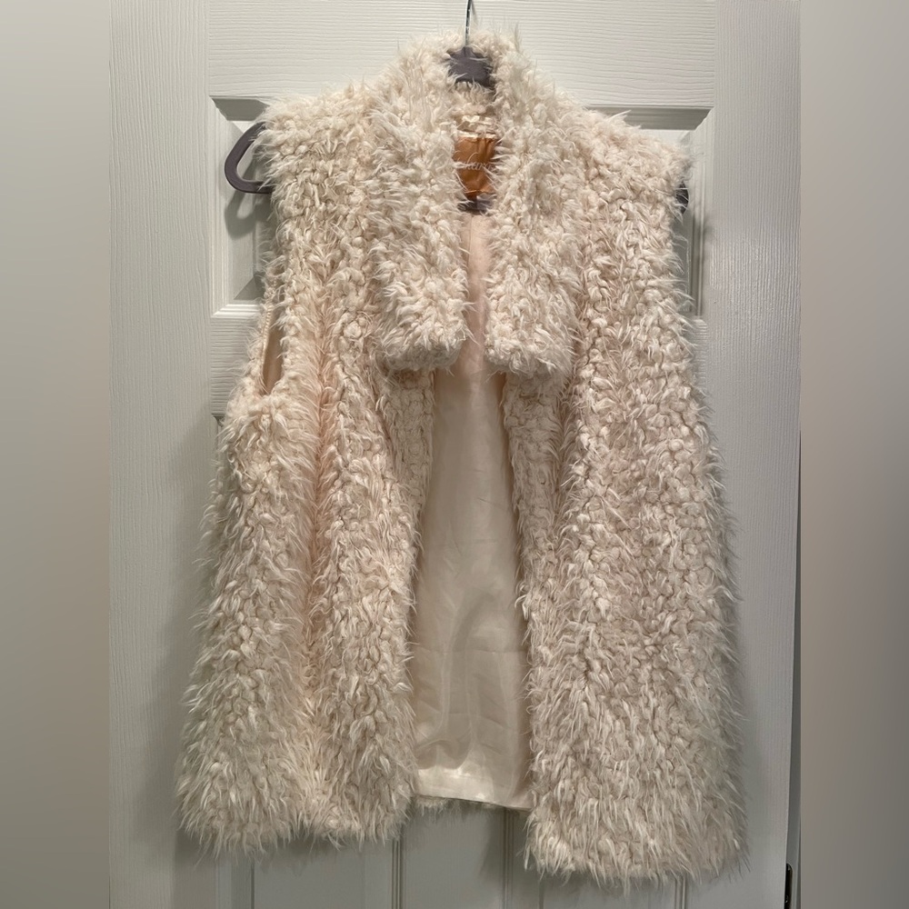 Faux fur vest